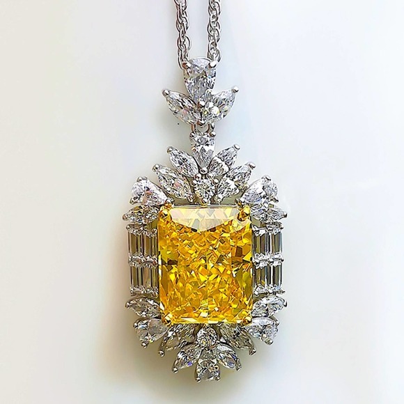 Canary Yellow 14K Diamond Citrine Pendant Charm Necklace Exquisite Luxury - Picture 3 of 13